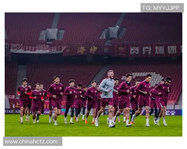 上海海港迎战强敌 目标锁定胜利 突破难关助力冲刺榜首