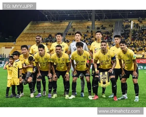 广州队强势对阵劲旅鏖战绿茵赛场力争重回巅峰荣耀时刻 广州队强势对阵劲旅鏖战绿茵赛场力争重回巅峰荣耀时刻