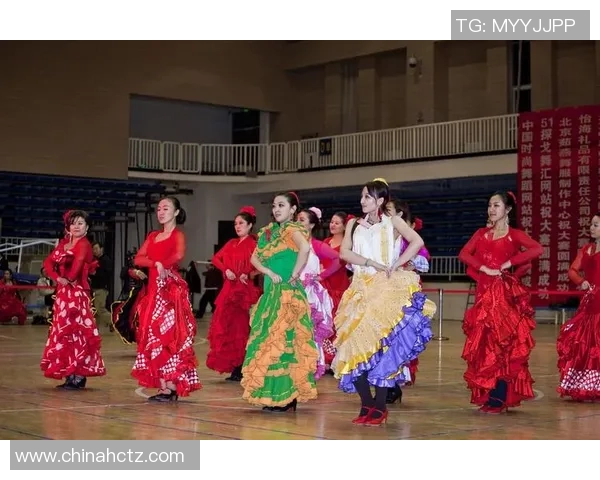 弗拉门戈舞的激情与灵魂探秘西班牙文化中最炽热的艺术之火 弗拉门戈舞的激情与灵魂探秘西班牙文化中最炽热的艺术之火