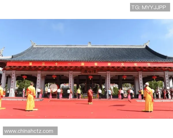 探寻梅州客家文化根脉与传统精神在现代社会中的传承与发展 探寻梅州客家文化根脉与传统精神在现代社会中的传承与发展