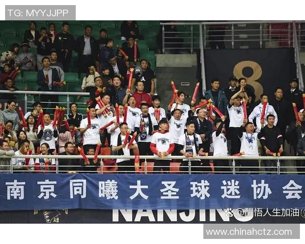 聚焦激烈对决赛场比分变化全程回顾精彩瞬间解析胜负关键走势洞察